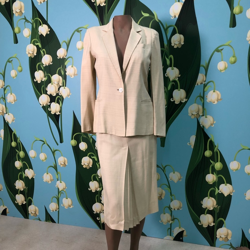 Vintage - Makoully for Roca Cream Silk Suit